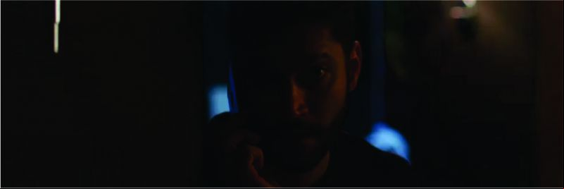 Diogo (Armando Babaioff) combina tudo com Pessanha (Walter Breda) — Foto: Globo