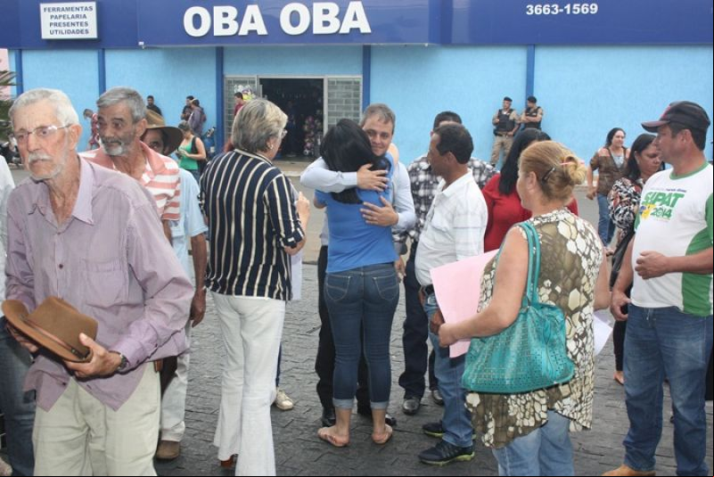 PREFEITO DE PERDIZES É RECONDUZIDO AO CARGO DE PREFEITO.